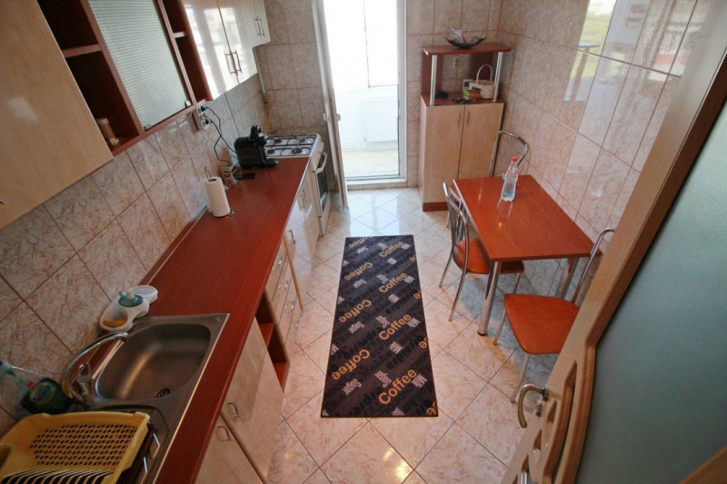 Apartament 3 Camere - Zona Eden - Centrala Noua Pe Gaze - Termen Lung