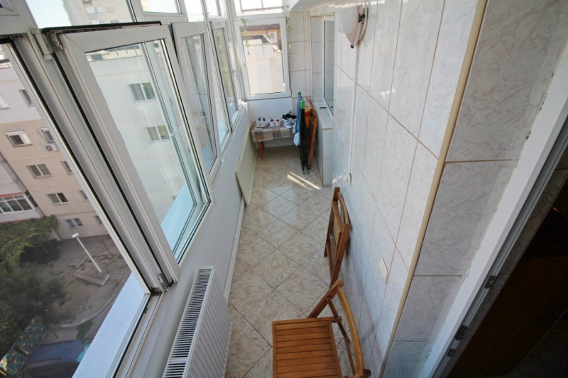 Apartament 3 Camere - Zona Eden - Centrala Noua Pe Gaze - Termen Lung