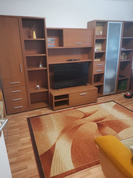 Apartament 3 Camere - Casa De Cultura - Mobilat Complet - Termen Lung