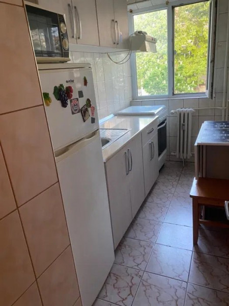 Apartament 3 Camere - Tomis Nord - Etaj 3 - Boxa In Proprietate