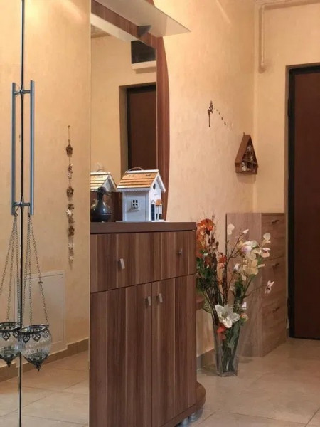Apartament 4 Camere - 1120 EURO / MP - 2 Locuri De Parcare - OCAZIE !!!