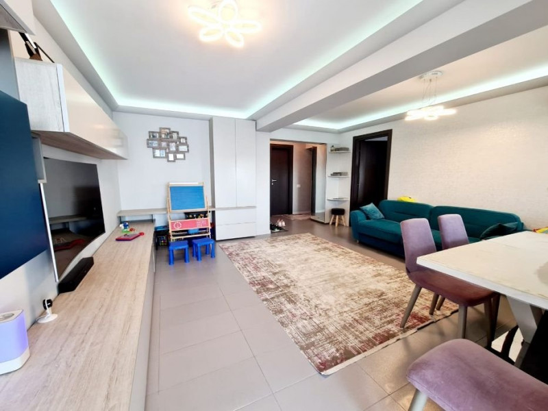 Apartament 3 Camere Decomandate - Zona Faleza Nord - Mobilat/Utilat Complet