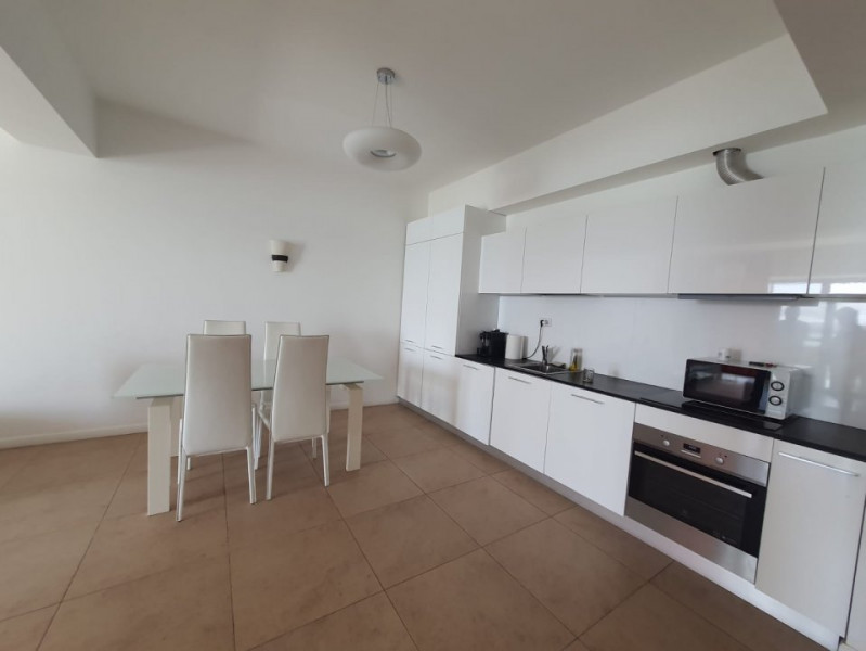 Apartament 2 Camere - Statiunea Mamaia - Mobilat -  Vedere Frontala La Lac