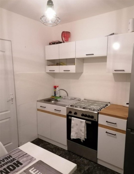 Apartament 2 Camere - Zona Inel II - Renovat - Mobilat - Centrala Pe Gaze