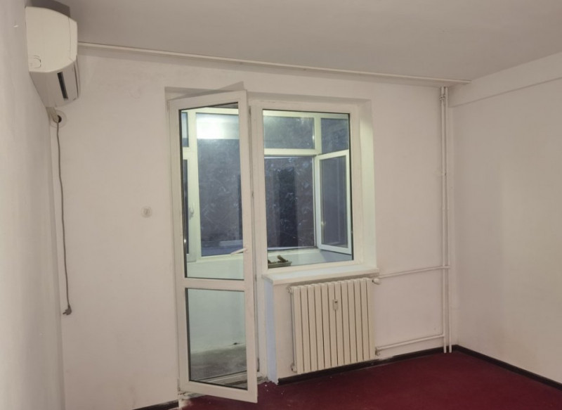 Apartament 2 Camere - Zona Abator - Etaj 2 - Centrala Pe Gaze