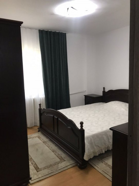 Apartament 2 Camere - Zona Dacia - Scoala 12 - Mobilat - Termen Lung