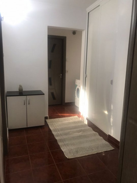 Apartament 2 Camere - Zona Dacia - Scoala 12 - Mobilat - Termen Lung