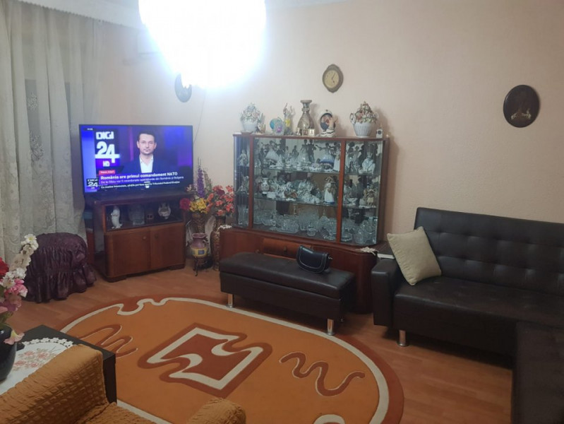 Apartament 4 Camere - Tomis Nord - Campus - Etaj Intermediar - Centrala Pe Gaze