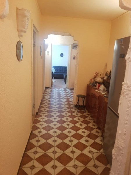 Apartament 4 Camere - Tomis Nord - Campus - Etaj Intermediar - Centrala Pe Gaze