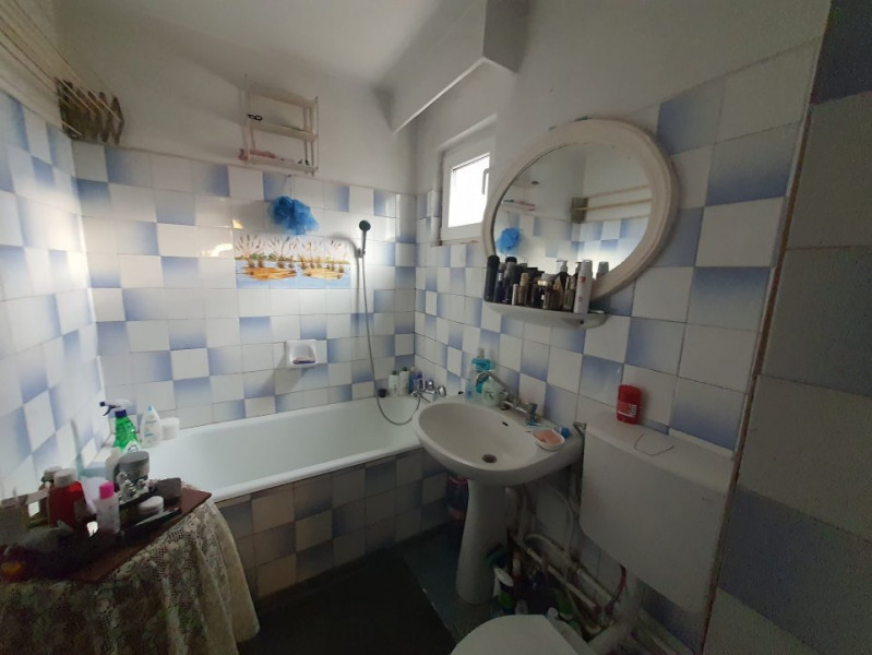 OCAZIE!!! TOMIS NORD APARTAMENT CU 3 CAMERE DECOMANDAT CENTRALA GAZE 