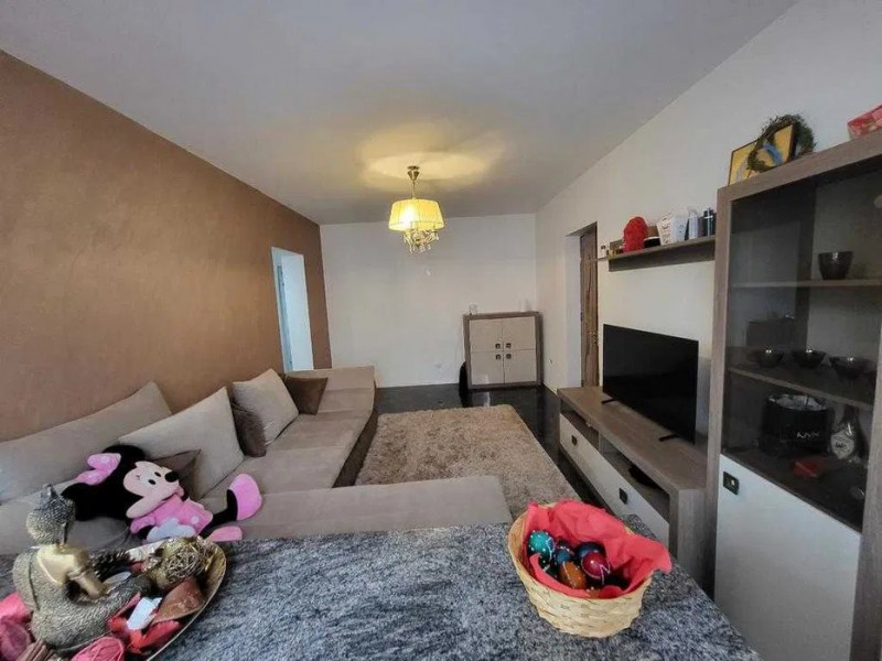 Apartament 3 Camere  - Tomis II - Etaj 2 - Mobilat - Centrala Pe Gaze