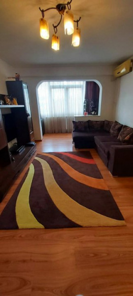 Apartament 3 Camere Decomandate - Zona Tomis III - Gaze - Etaj 2