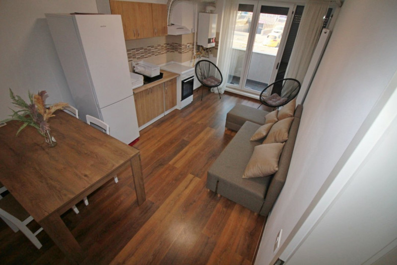 Apartament Tip Studio - La Cheie - Loc De Parcare Si Boxa