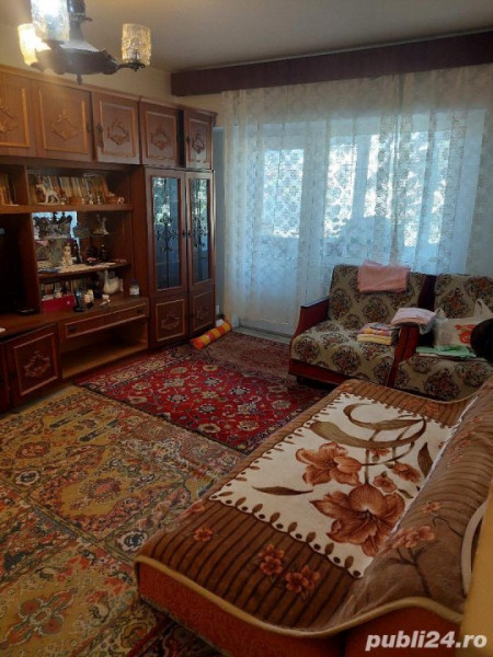 Apartament 2 Camere Decomandate - Casa De Cultura - Etaj 1 - Centrala Pe Gaze