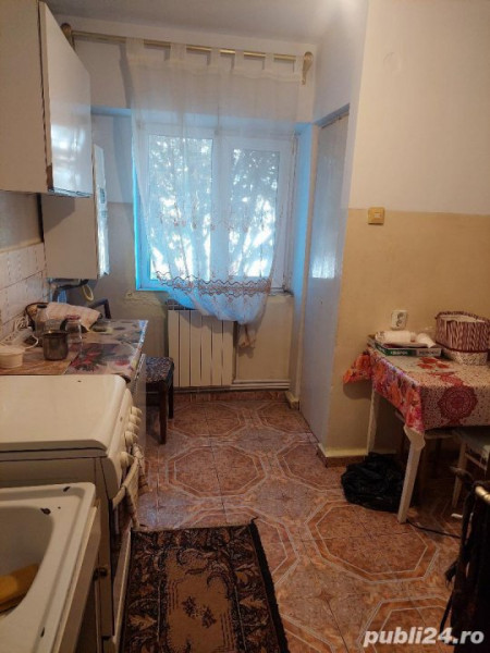 Apartament 2 Camere Decomandate - Casa De Cultura - Etaj 1 - Centrala Pe Gaze
