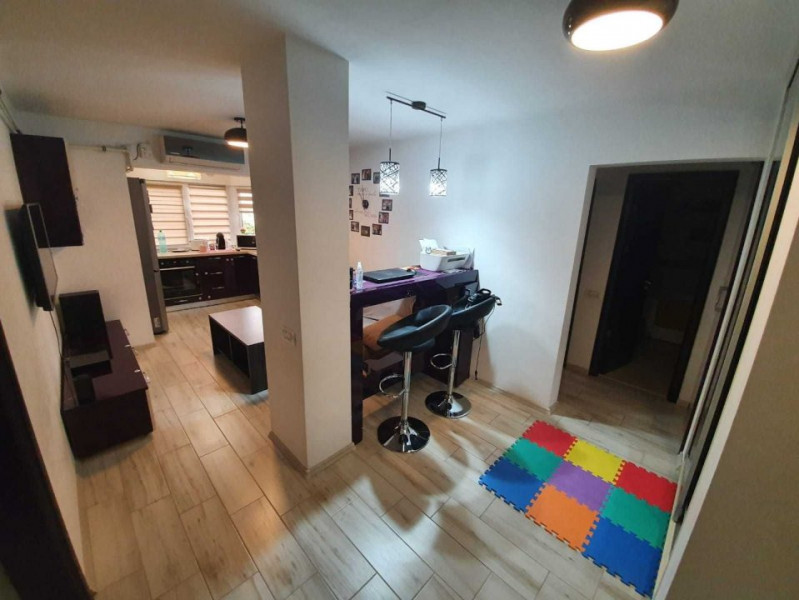 Apartament 3 Camere Decomandate - Zona Far - Gaze - Loc Parcare