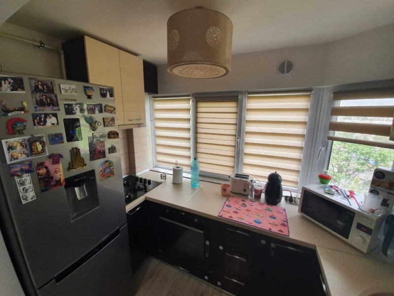 Apartament 3 Camere Decomandate - Zona Far - Gaze - Loc Parcare