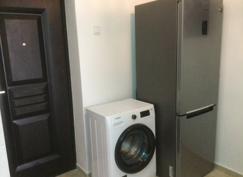 Garsoniera - Zona CET - Renovata - Mobilata LUX - Etaj 2
