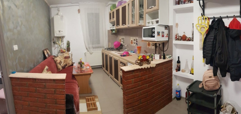 Apartament 2 Camere Semidecomandate - Zona Abator - Gaze - Renovat