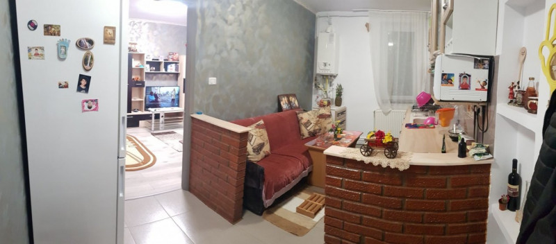 Apartament 2 Camere Semidecomandate - Zona Abator - Gaze - Renovat