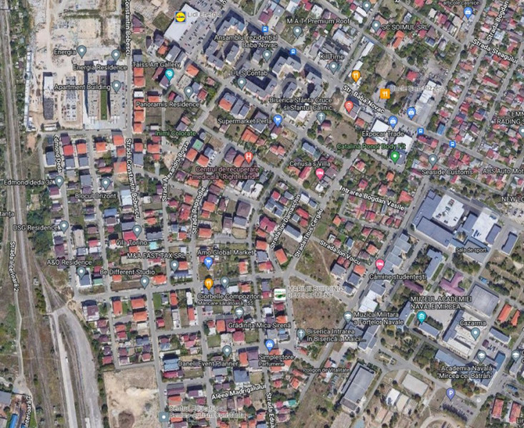 Teren 500 Mp - Zona Compozitori - Toate Utilitatile La Strada