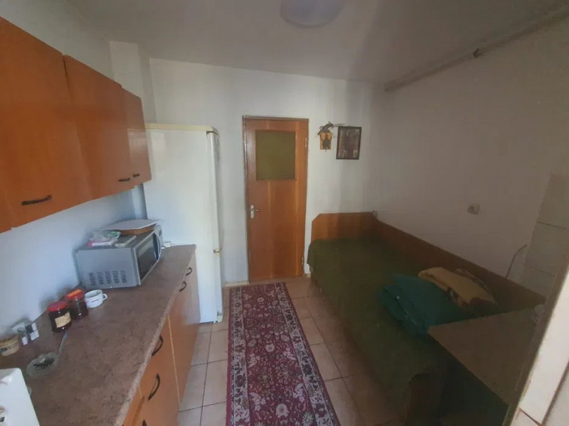 Apartament 2 Camere - Zona Eden - Etaj 2 - Centrala Pe Gaze