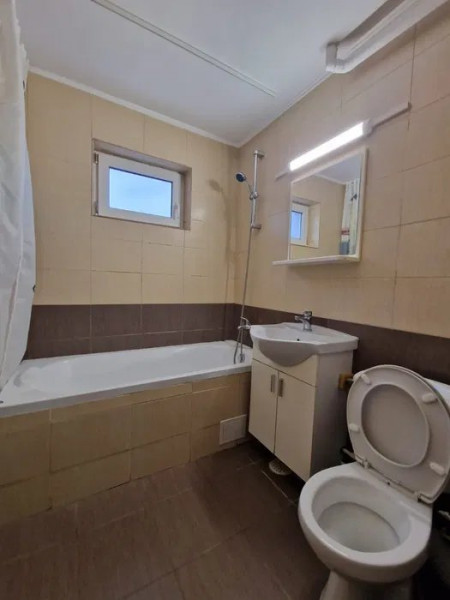 Apartament 3 Camere - Zona Tomis Malll - Termen Lung