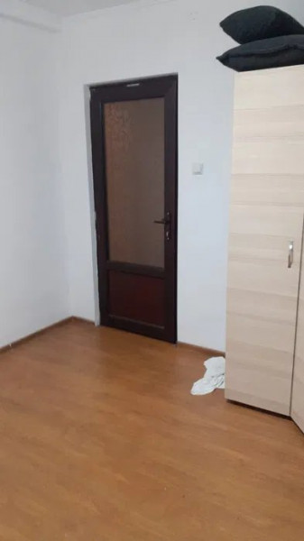 Apartament 3 Camere - Centru - Bld. Ferdinand - Etaj 3 - Centrala Pe Gaze
