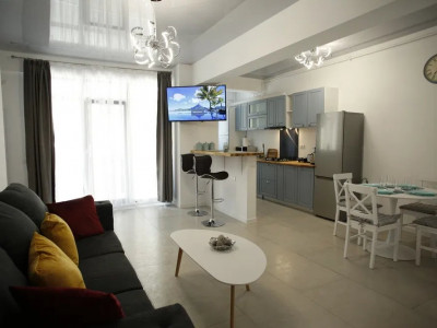 Apartament 2 Camere - Mamaia Nord - 30 M De Promenada - Vedere Laterala La Mare