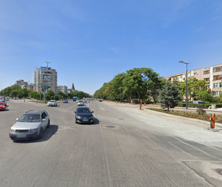 Apartament 2 Camere - Zona Dacia - Parter - Centrala Pe Gaze