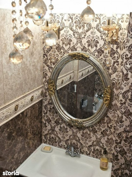 Apartament 3 Camere Decomandate - Zona KM 4 - Etaj 1 - Gaze