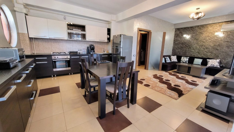 Apartament 3 Camere - Mamaia Nord - Pe Malul Lacului - Loc Parcare