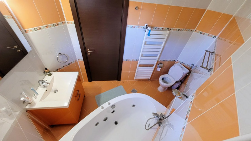 Apartament 3 Camere - Mamaia Nord - Pe Malul Lacului - Loc Parcare