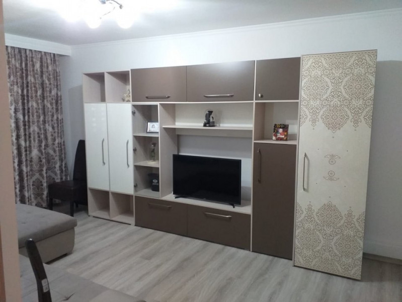 Apartament 3 Camere Decomandate - Zona Trocadero - Gaze - Mobilat Complet