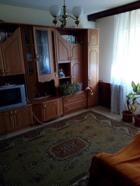Tomis III - Soveja Apartament cu 3 camere decomandate - Izolat