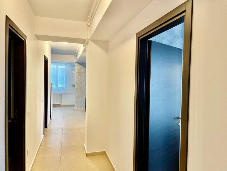 SUMMERLAND-STATIUNEA MAMAIA - APARTAMENT 3 CAMERE 96 MP 50M De Plaja