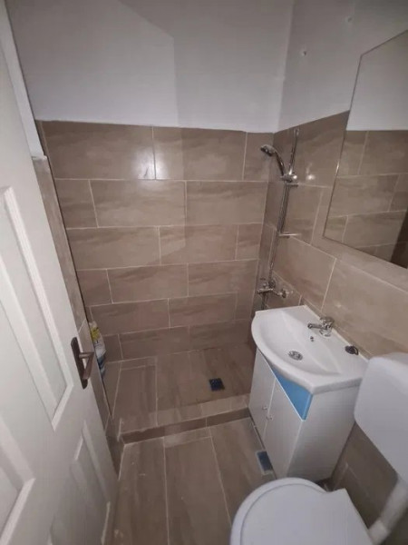 Garsoniera - Zona Far - Renovata Complet