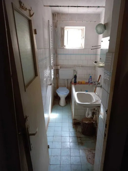 Apartament 2 Camere - Zona Tomis Nord  - Parter - Centrala Pe Gaze