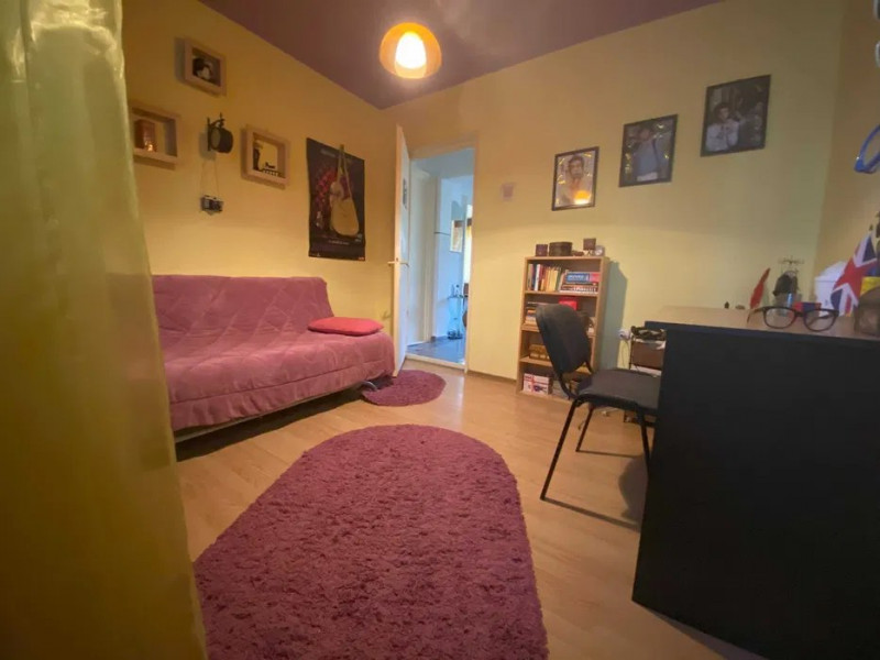 Apartament 4 Camere - Centru - Liceul Traian -  Etaj 1 