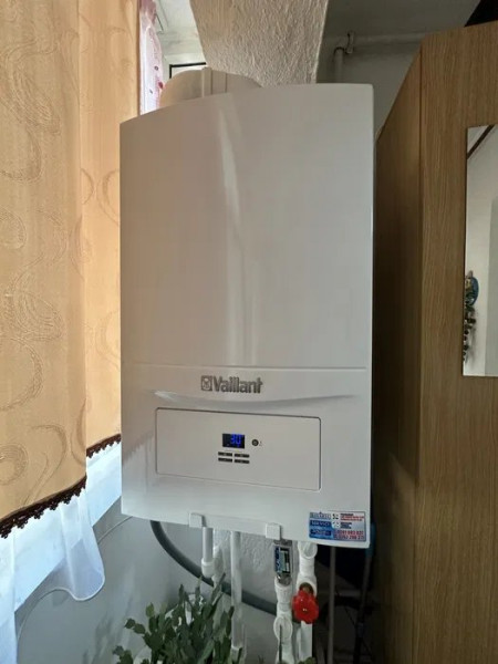 Apartament 2 Camere - Inel II - Scoala 39 - Etaj 1 - Mobilat - Centrala Pe Gaze