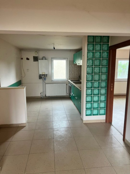 Apartament 4 Camere Transformat In 3 - Tomis 3 - Centrala Pe Gaze