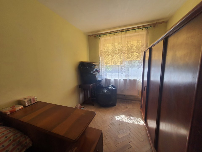 Apartament 2 Camere - Zona Abator - Etaj 2 - Centrala Pe Gaze