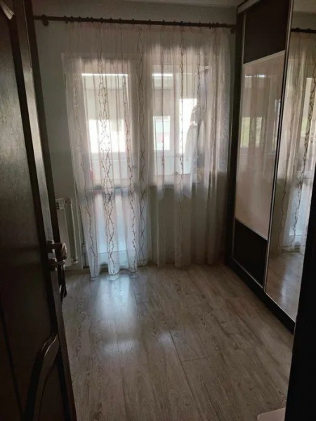 Apartament 4 Camere - Inel II - Scoala 39 - Etaj 2 - Mobilat - Centrala Pe Gaze