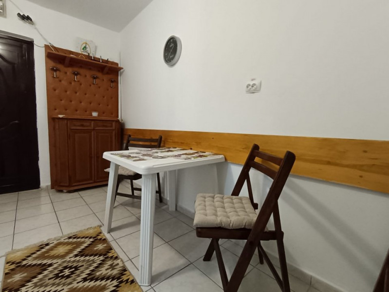 Locuinta/Spatiu Comercial - Tomis 3  - Parter - Centrala Pe Gaze