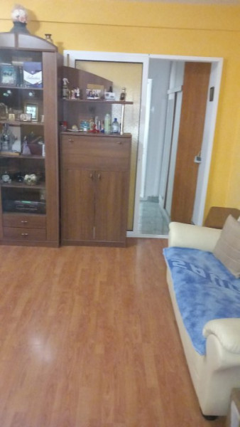Apartament 2 Camere - Abator - Etaj 1 - Mobilat - Centrala Pe Gaze