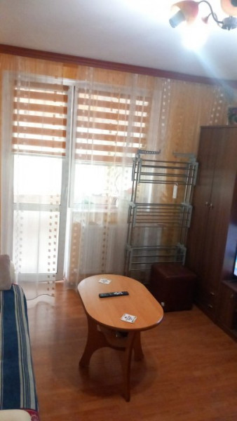 Apartament 2 Camere - Abator - Etaj 1 - Mobilat - Centrala Pe Gaze