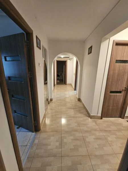 Apartament 3 Camere - Tomis Nord - Etaj 2 - Mobilat - Centrala Pe Gaze