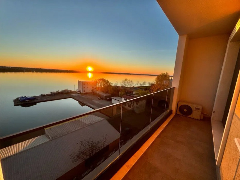 Apartament 2 camere-Mamaia - LUX -Complet utilat - Loc Parcare