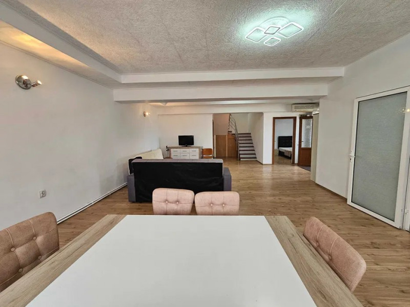 Casa P+1+M - Zona Coiciu - 2 Spatii Comerciale La Parter- Oportunitate Investite