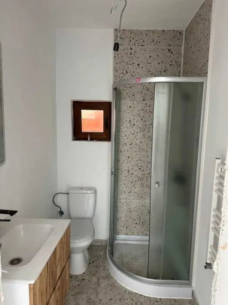 MEDEEA-Casa 3 Camere - Renovata Integral - Centrala Pe Gaze